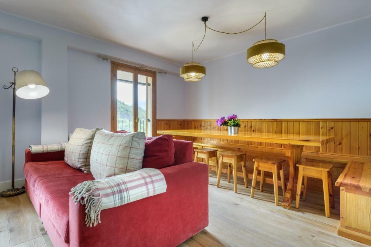 Duplex Para 12 Пантикоса Екстериор снимка